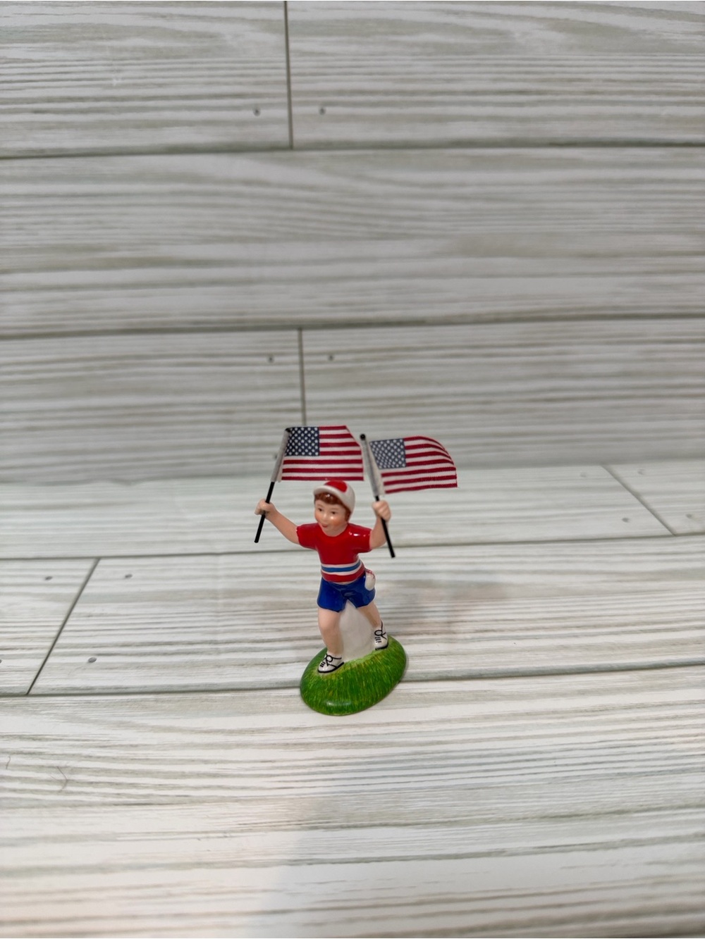Department 56 July 4th "Kiddie Parade" - Picture 4 of 10
